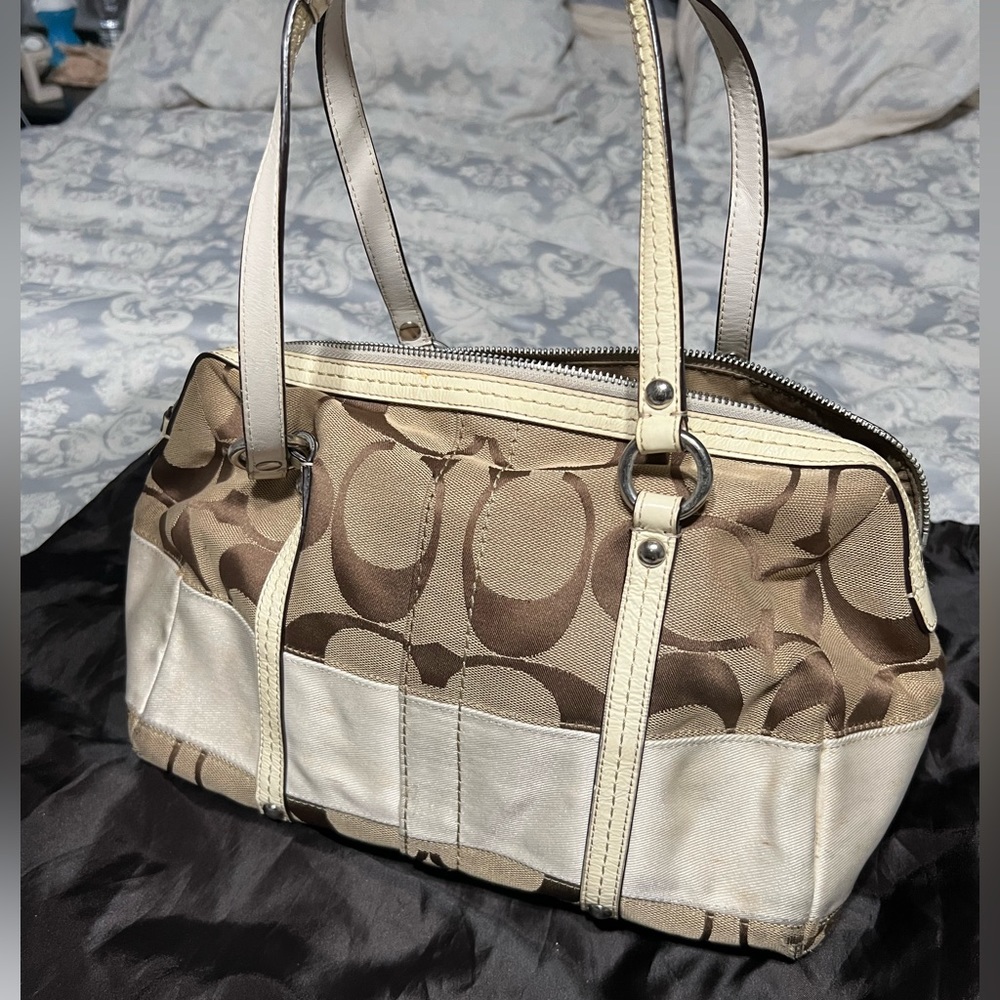 Coach signature C jacard/ leather cream and brown barrel bag